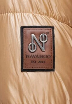 Navahoo Tikunaa - Winterjas - Gold -Navahoo Winkel e89385b29af249daa0f67d8290bfa004